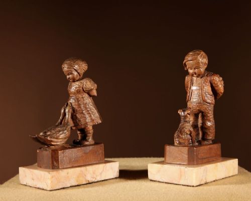 BLACK FOREST ORIGINAL PAIR OF FINE CARVED SCULPTURES OF A BOY AND GIRL - ADDITIONAL PHOTO 5