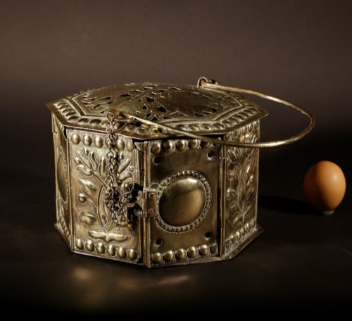 Dutch Very Rare Beautiful Dated 1724 Brass Hand Embossed Foot Stove.