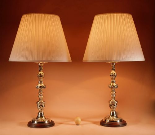 A Beautiful Pair of Unusual Brass Openwork Ajour Cast Table Lamps Circa 1900-20.