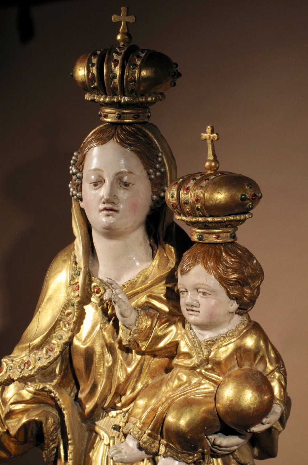 A finely carved and original gilded Sculpture of Madonna and child, circa 1760 View III