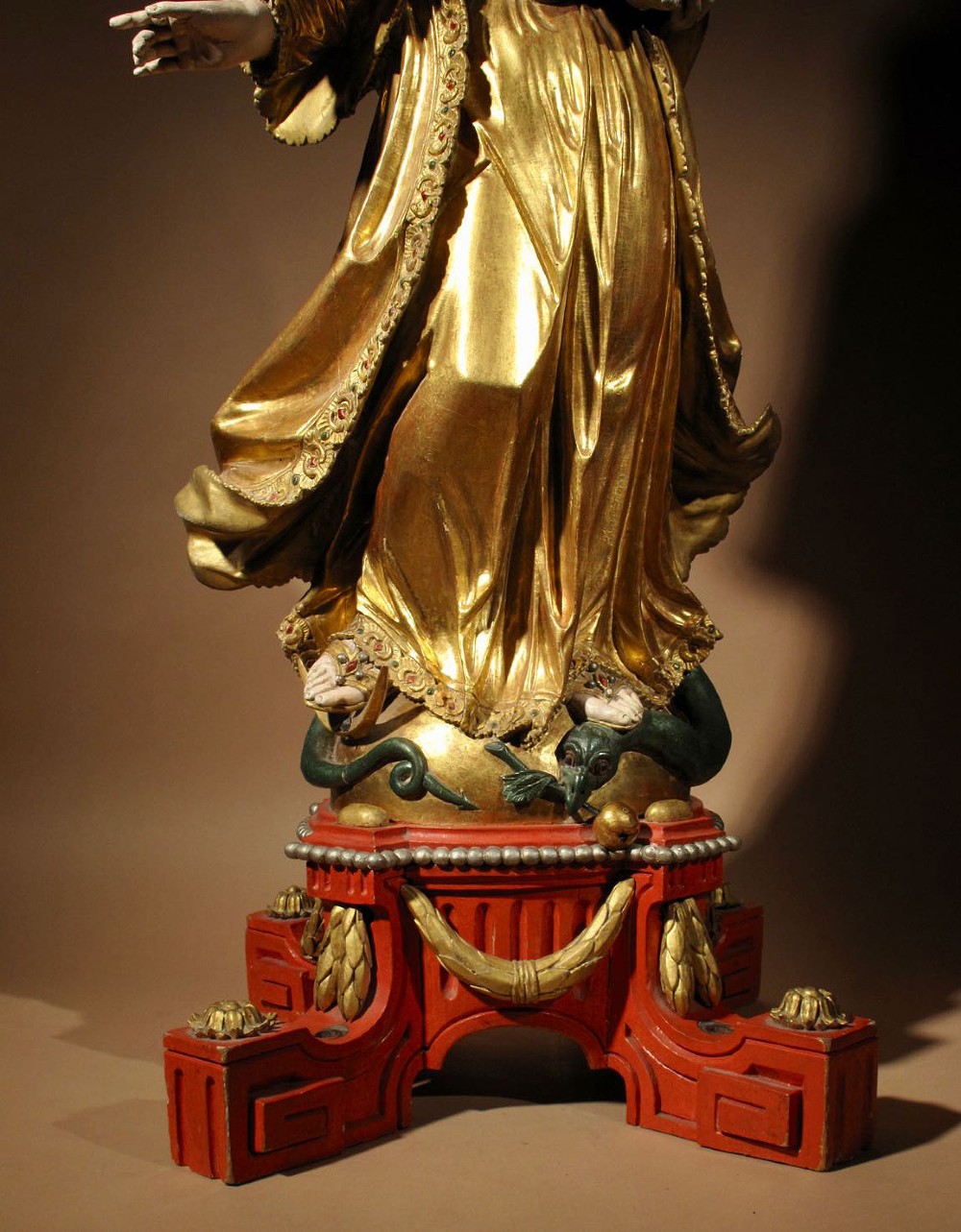 A finely carved and original gilded Sculpture of Madonna and child, circa 1760 View VII
