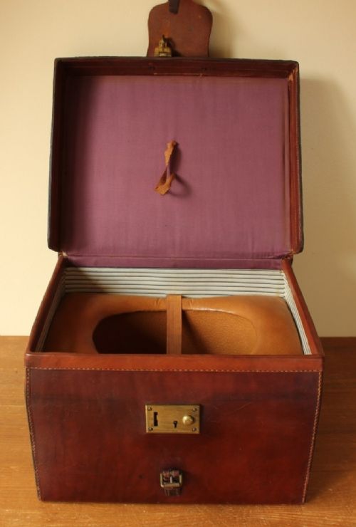 Leather Top Hat Case. Finnigans of London, Manchester, Liverpool. C1900.