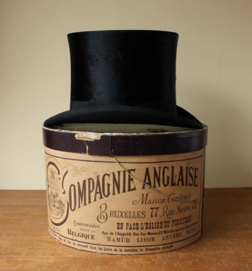 Compagnie Anglaise Black Top Hat & Box