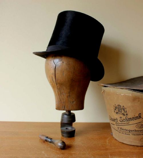 fig 2. Milliner's Wooden Head Block & Clamp.