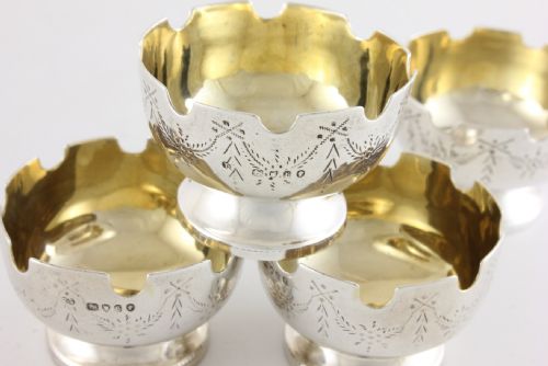 ANTIQUE SILVER SALT CELLARS FOUR VICTORIAN SALT DISHES THOMAS SMILY - ADDITIONAL PHOTO 7