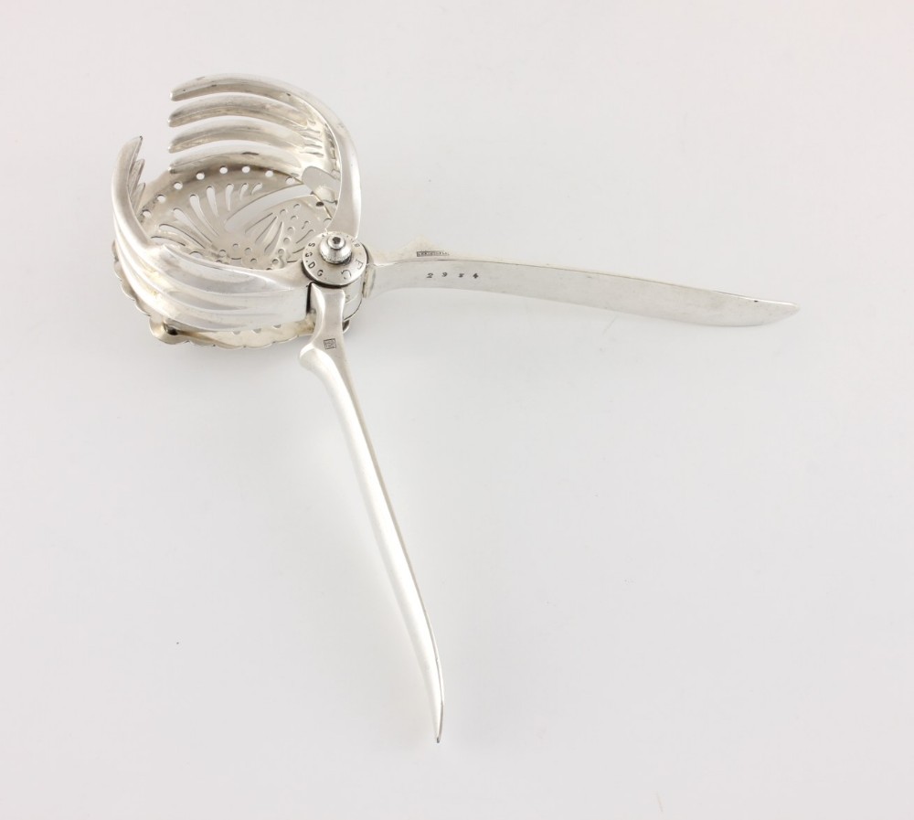 Silver Plate Christofle Citrus Lemon Squeezer Juicer Press. 