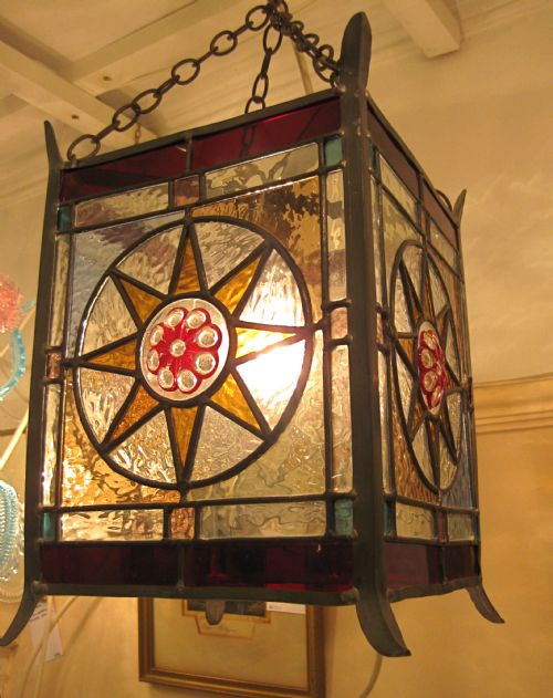 fig 1. A VICTORIAN STAINED GLASS LANTERN