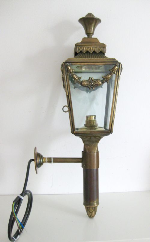 An Ornate Brass Wall Lantern/coach Lamp