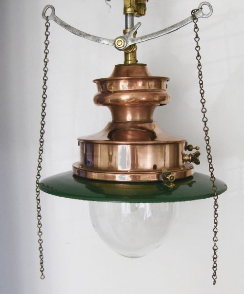 fig 2. RAILWAY GAS LANTERN