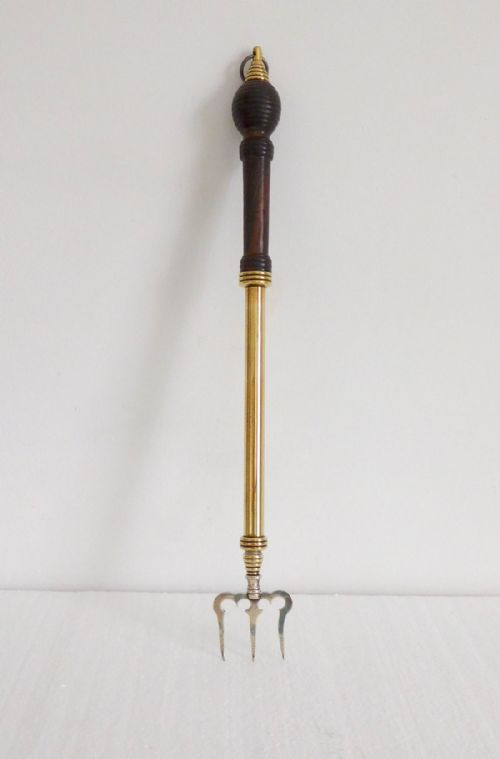 fig 1. VICTORIAN TOASTING FORK