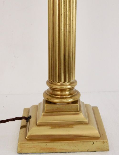fig 2. TALL VICTORIAN CORINTHIAN COLUMN LAMP