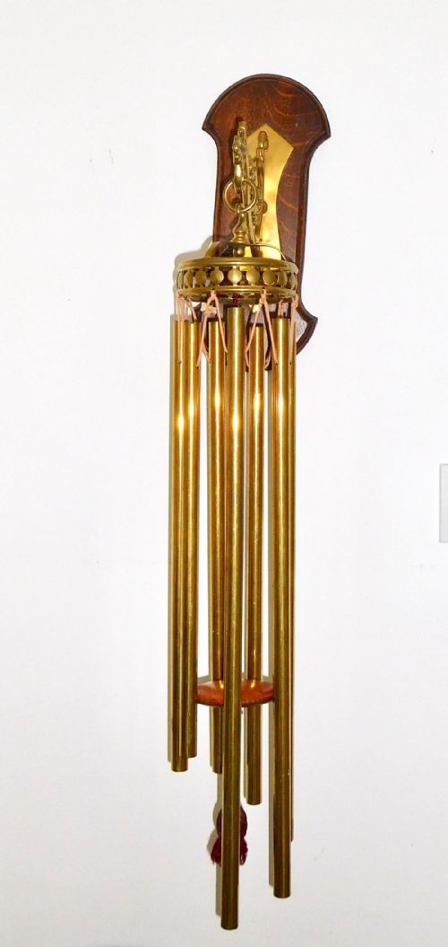 fig 1. EDWARDIAN WALL HANGING DINNER CHIMES