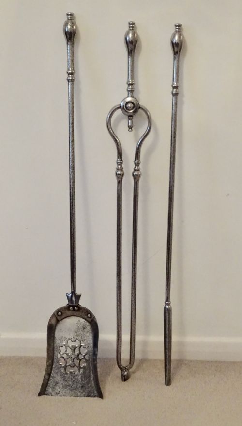 Set Georgian Steel Fire Irons