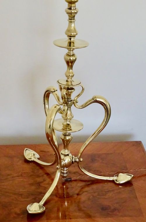 fig 1. ORIGINAL ART NOUVEAU LAMP