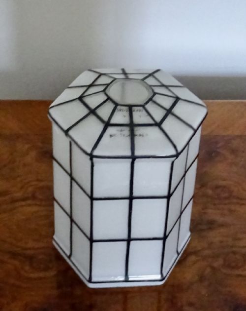 fig 1. 1920's BLACK AND WHITE GLASS SHADE
