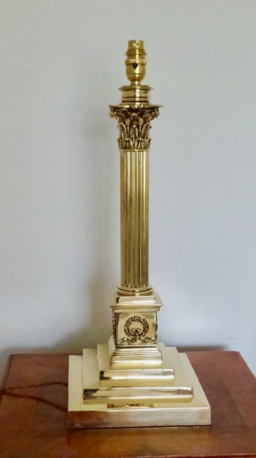 fig 1. J HINKS AND SONS - VERY HEAVY BRASS CORINTHIAN COLUMN LAMP