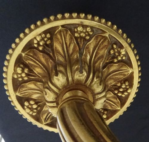 fig 2. A HEAVY VICTORIAN GAS WALL LIGHT