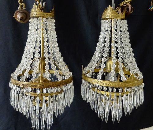 fig 2. A PAIR (OR 2 X SINGLE) GLASS DROP CHANDELIERS