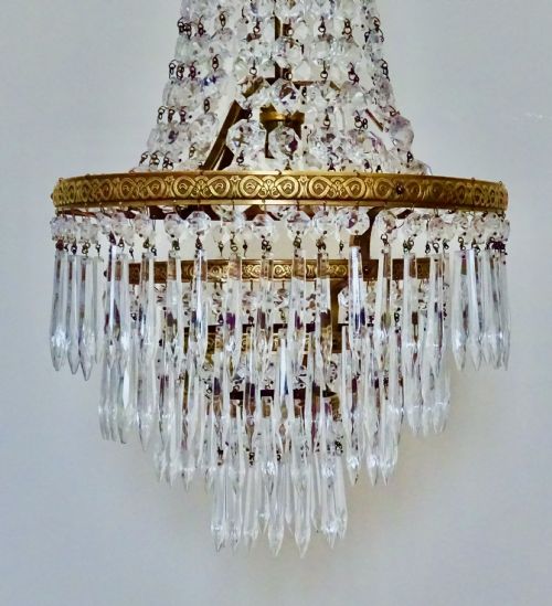 fig 1. EARLY 20thC FOUR TIER GLASS CHANDELIER