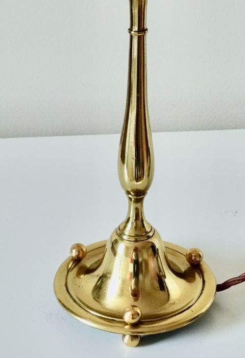 fig 2. EDWARDIAN BRASS TABLE LAMP