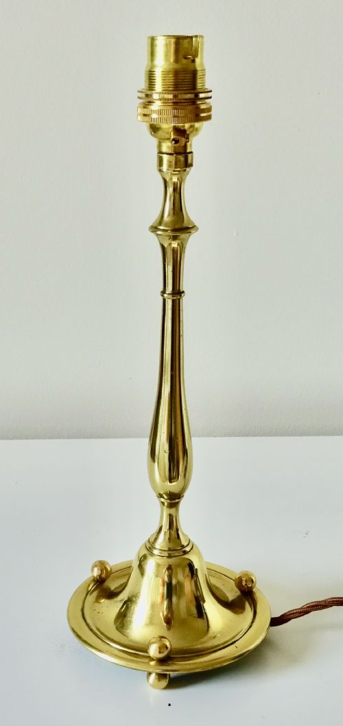 fig 1. EDWARDIAN BRASS TABLE LAMP