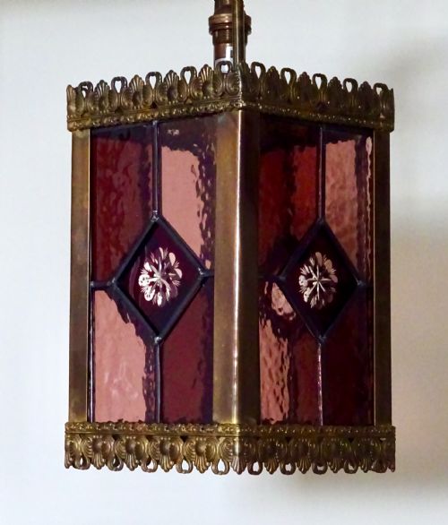 fig 2. VICTORIAN STAINED GLASS LANTERN