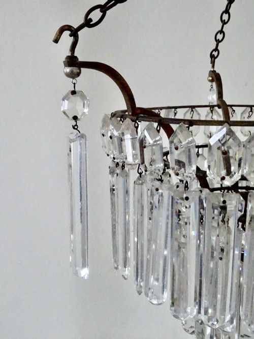 1910 FINE QUALITY CRYSTAL DROP CEILING LIGHT - ADDITIONAL PHOTO 6