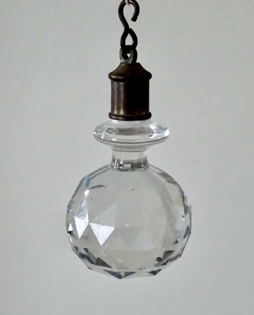 1910 FINE QUALITY CRYSTAL DROP CEILING LIGHT - ADDITIONAL PHOTO 7