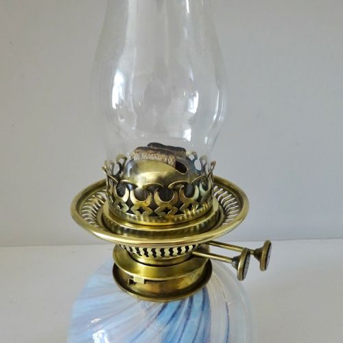 HINKS WALL OIL LAMP WITH BRACKET - ADDITIONAL PHOTO 3