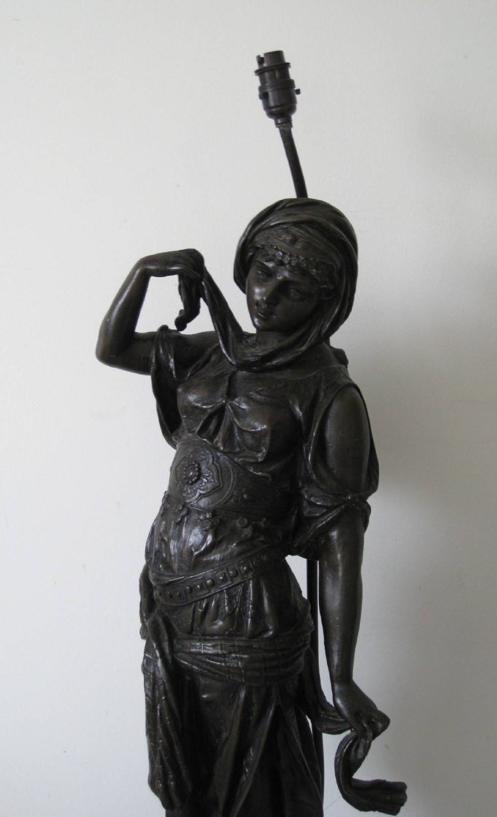  A VERY TALL ANTIQUE SPELTER LAMP