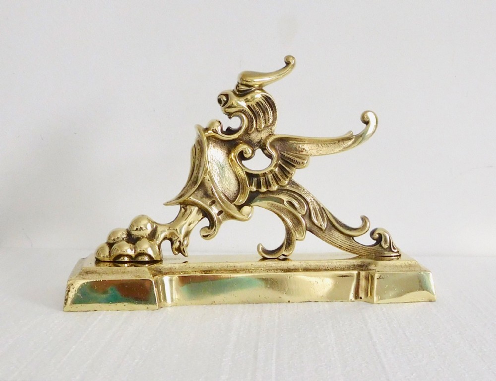 VICTORIAN GRIFFIN DOOR STOP