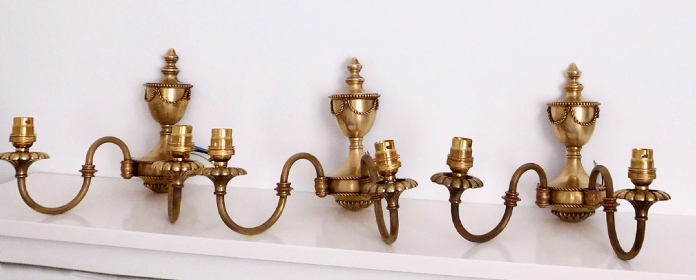 SET OF THREE EDWARDIAN BRASS WALL LIGHTS View IV