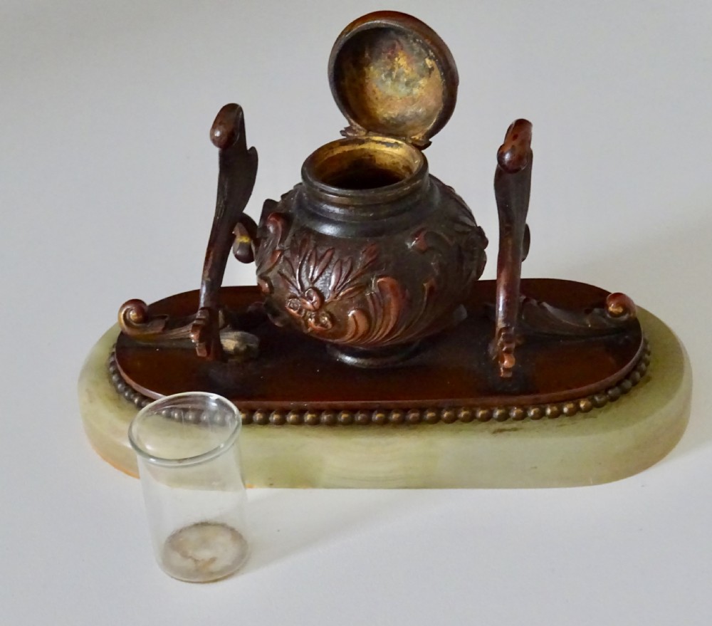 VICTORIAN BRONZE INKWELL ON ONYX BASE View III