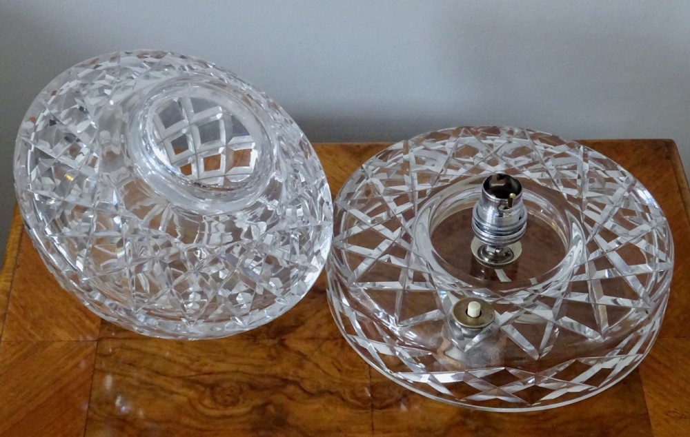 CIRCA 1930 HEAVY CUT GLASS 'MUSHROOM' LAMP View II