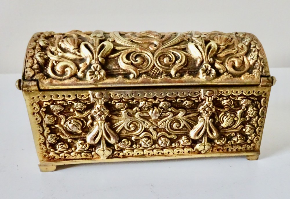 VICTORIAN DECORATIVE BRASS BOX View V