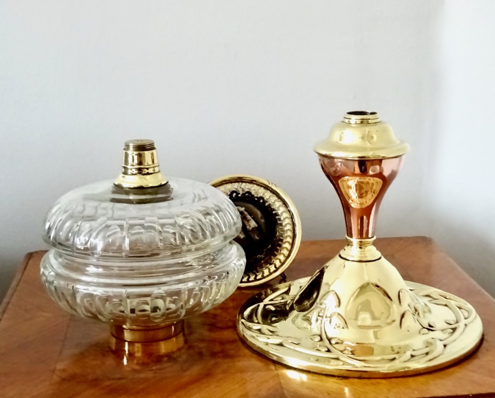 A BRASS, COPPER AND GLASS OIL LAMP View VIII