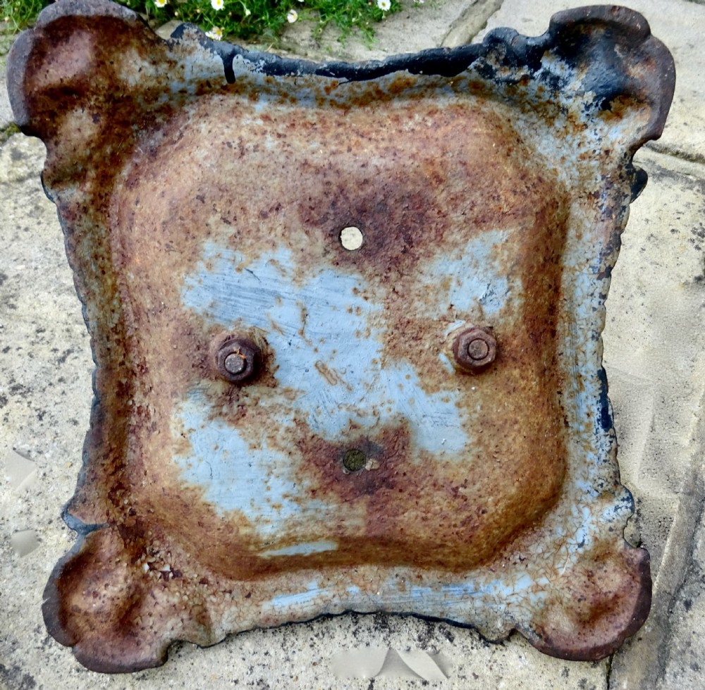 LATE VICTORIAN CAST IRON BOOT SCRAPER View V