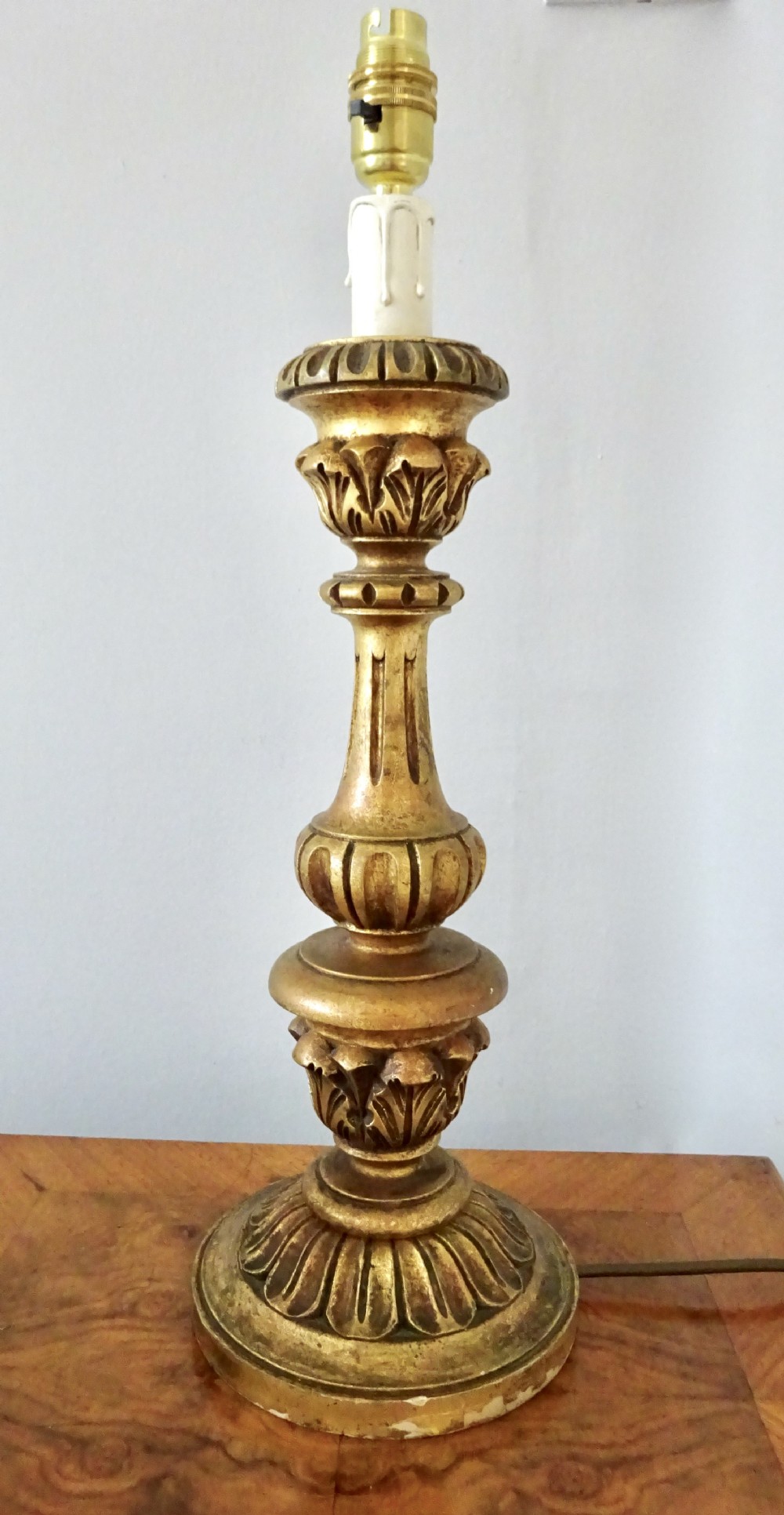 C1910-40 A GILTWOOD TABLE LAMP
