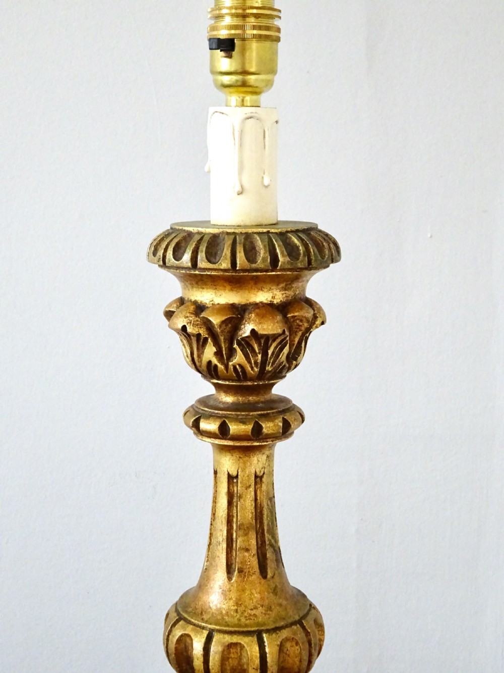 C1910-40 A GILTWOOD TABLE LAMP View V