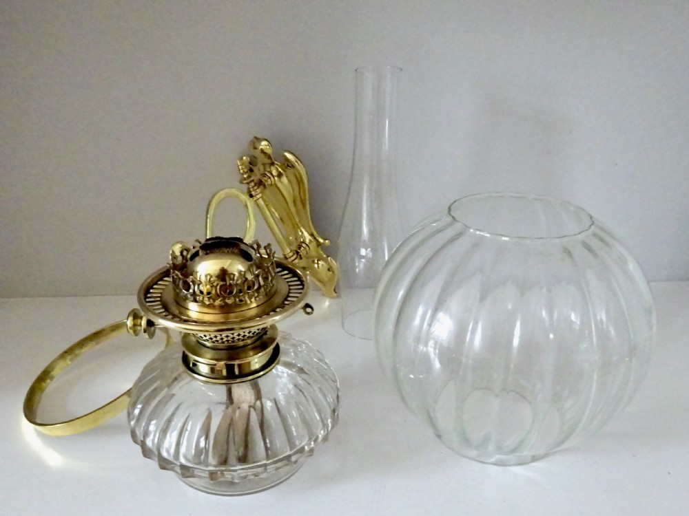 HINKS & SONS WALL OIL LAMP AND BRACKET View VIII