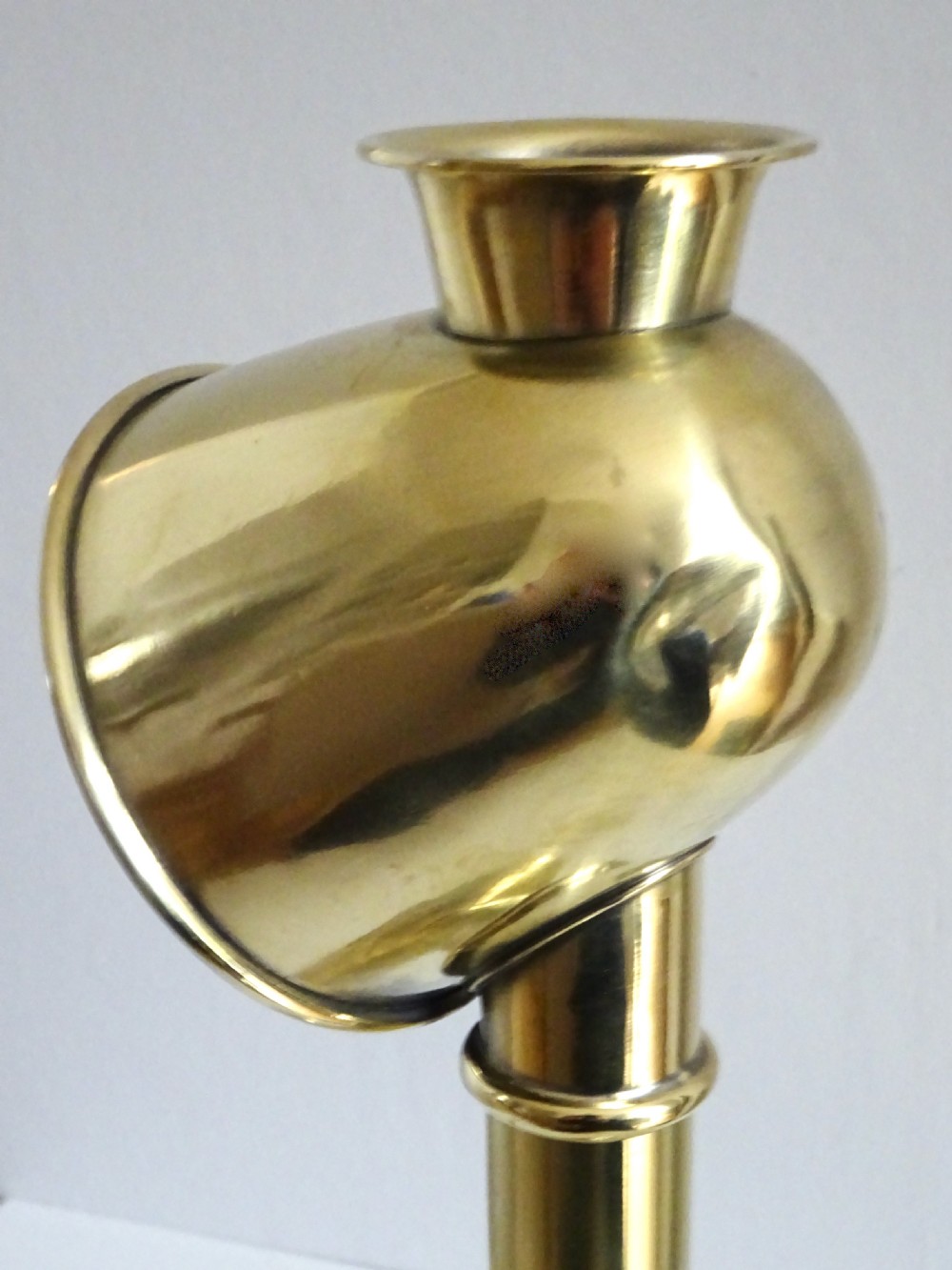 SPRING LOADED CANDLE LAMP View V