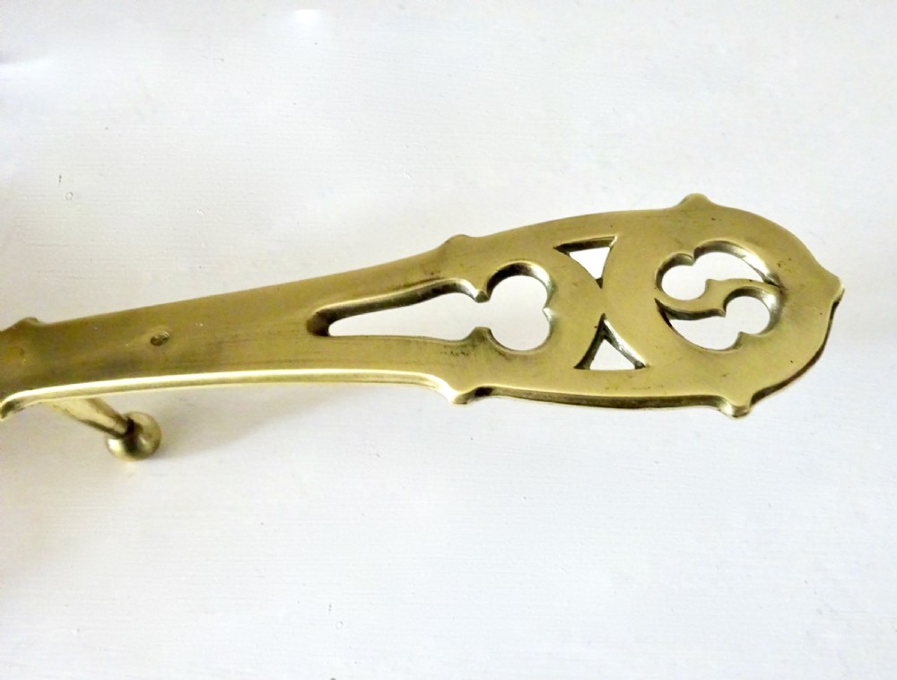 LATE VICTORIAN LONG HANDLED CHAMBERSTICK View V
