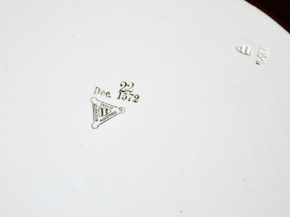1893-1900  A WÄCHTERSBACH PLATTER View IX