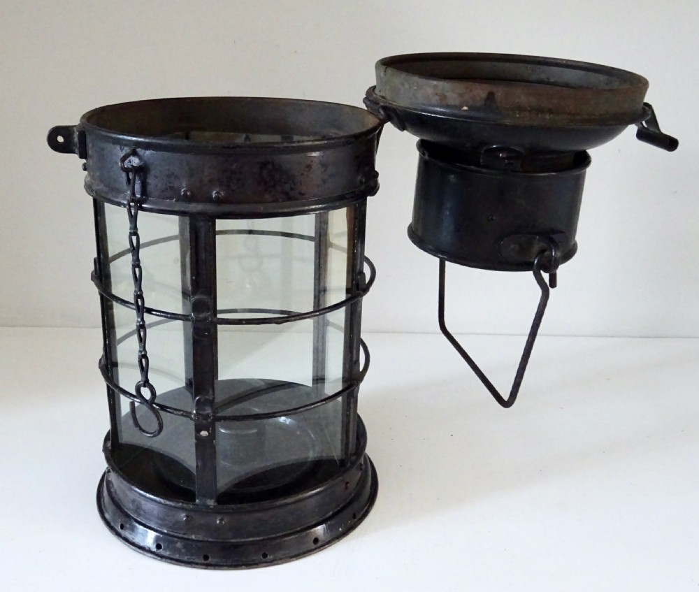 1900-20 A LARGE CANDLE LANTERN View IV