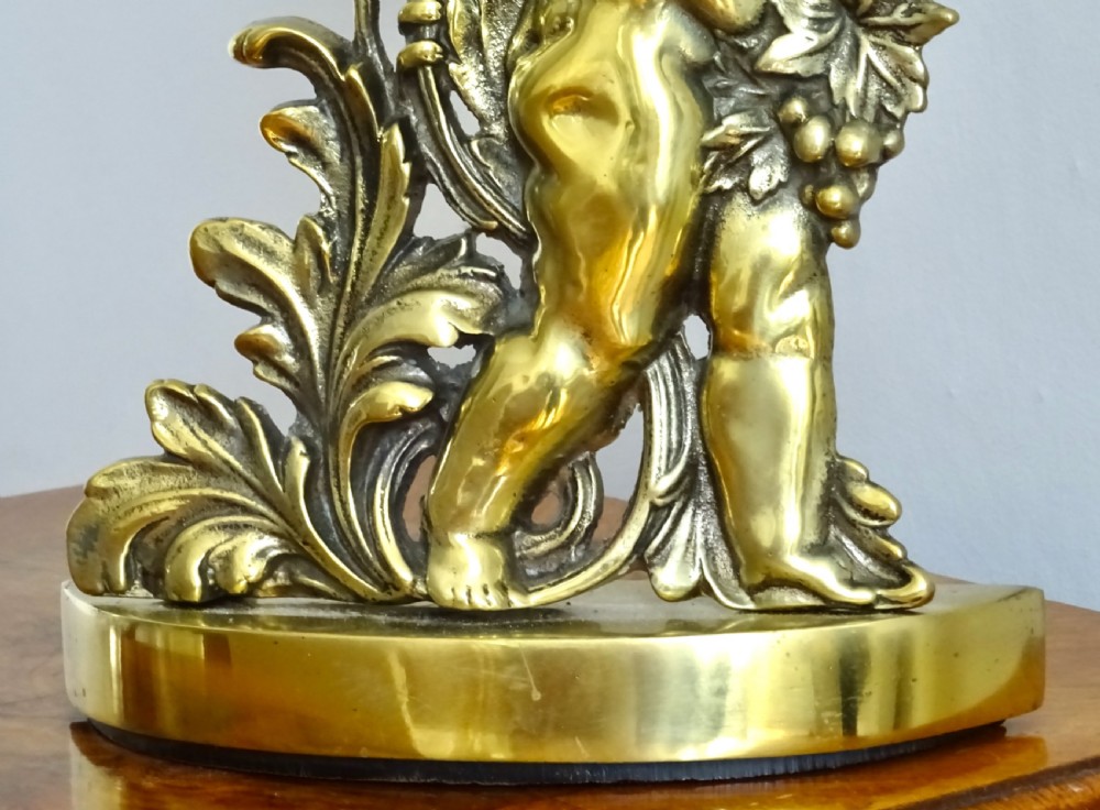 BRASS CHERUB DOORSTOP BY PEERAGE View VI