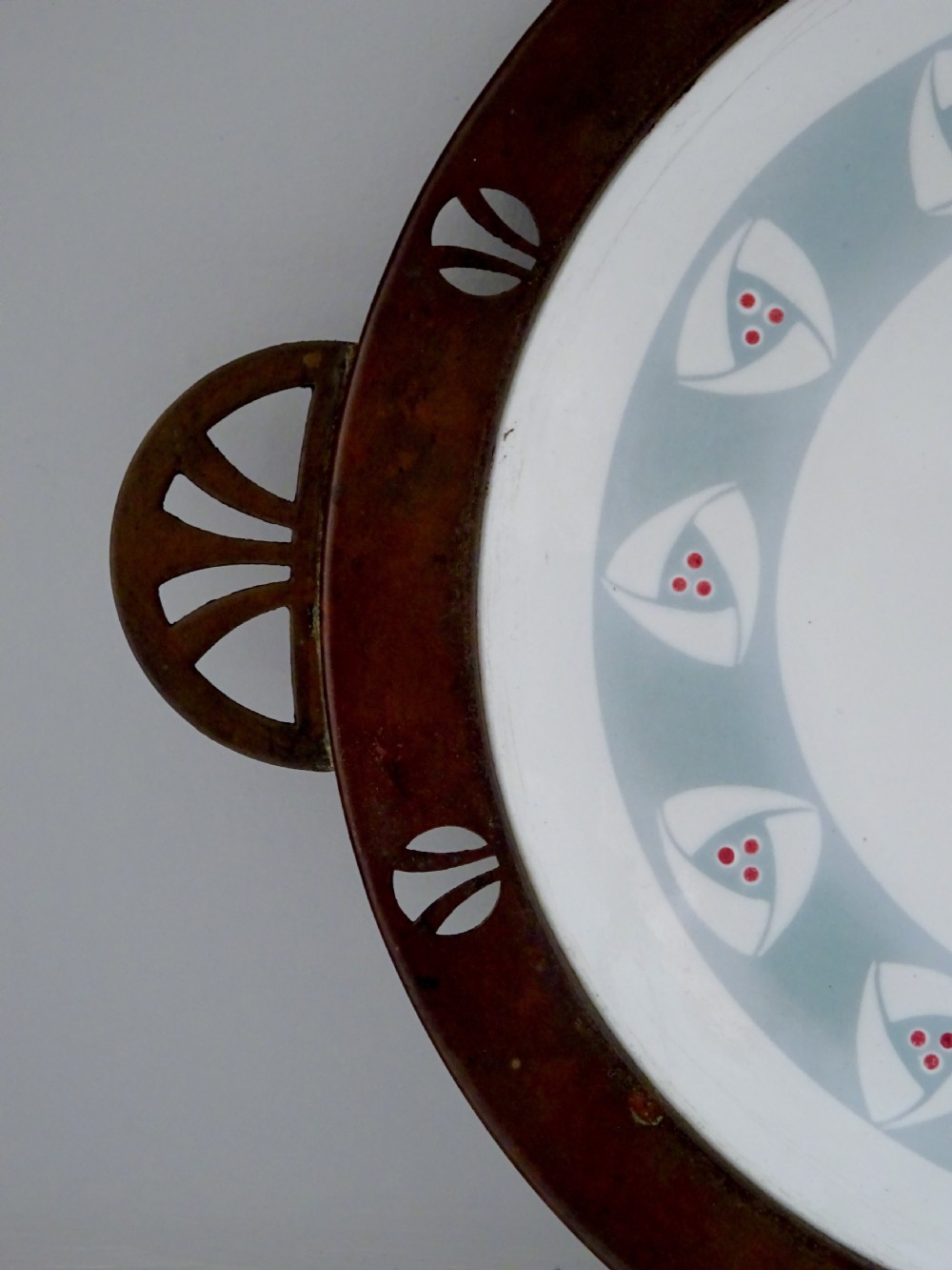 1893-1900  A WÄCHTERSBACH PLATTER View II