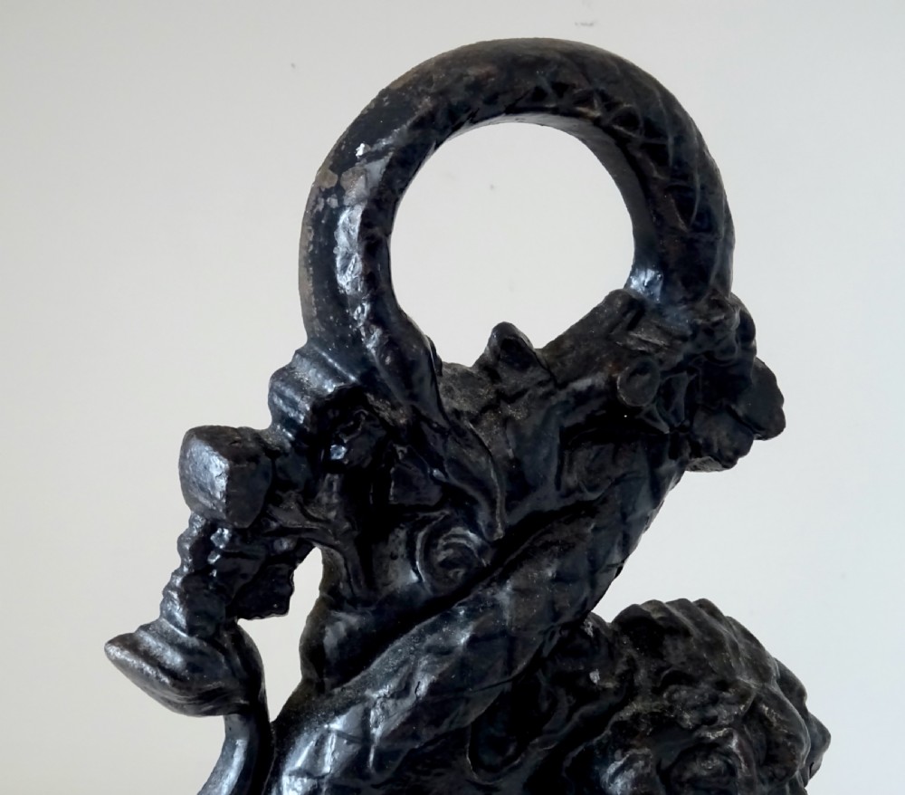 CAST IRON LION DOORSTOP View II