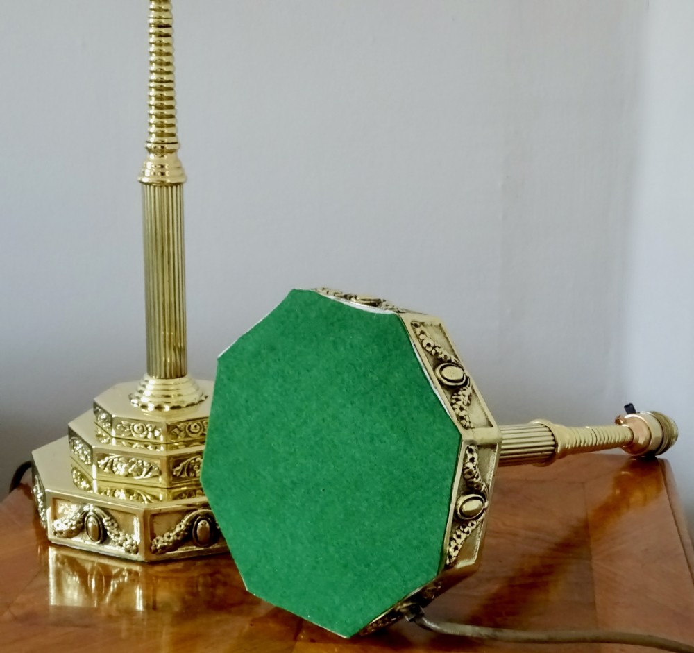 A PAIR OF BRASS TABLE LAMPS WITH TIERED BASE View V