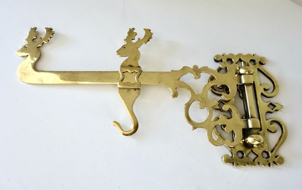 VICTORIAN WALL HANGER WITH STAGS HEADS