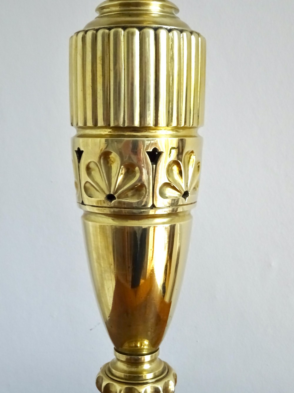 TALL VICTORIAN GAS LAMP View II